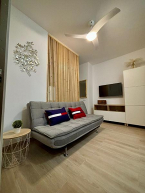 Álvaro home